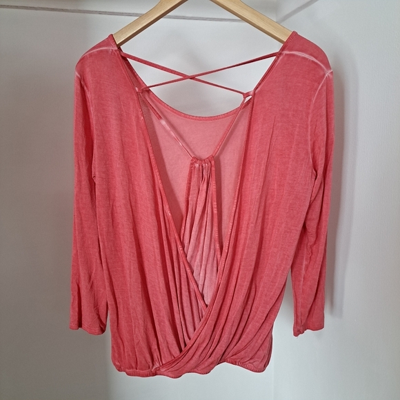 Jessica Simpson | Pink acid wash open cross back cropped sleeve shirt - Picture 7 of 13